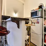 Studio On Inner Courtyard Near Tour Effeil